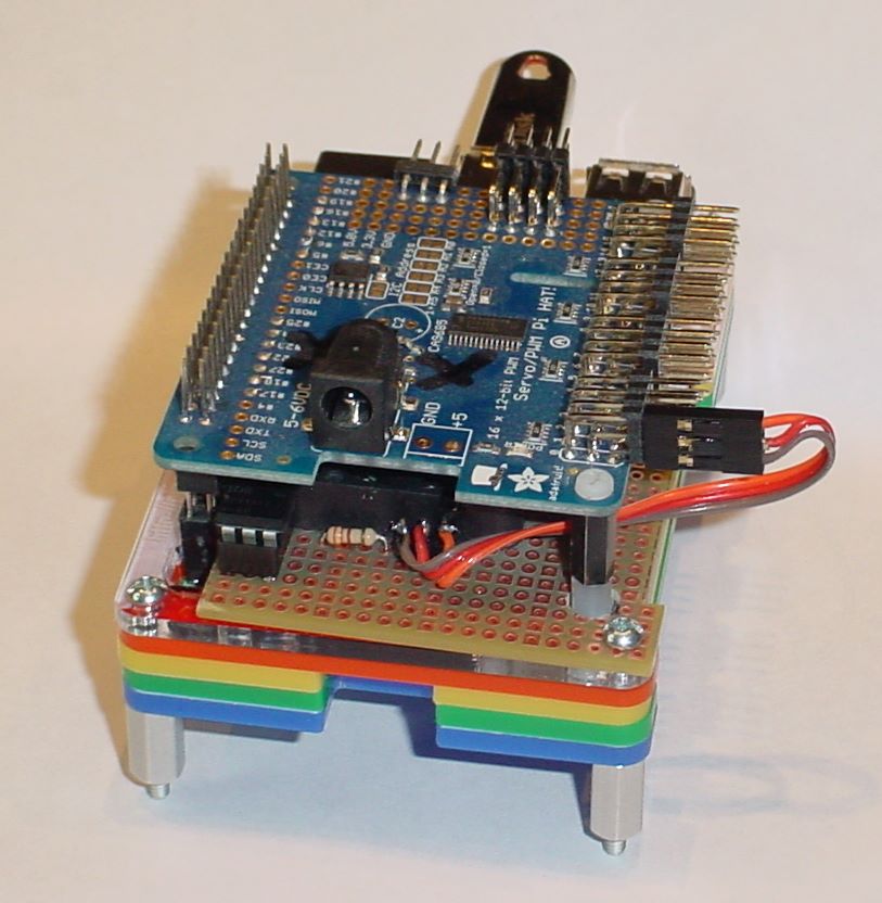 Fan board pluged into&nbsp; PWM HAT