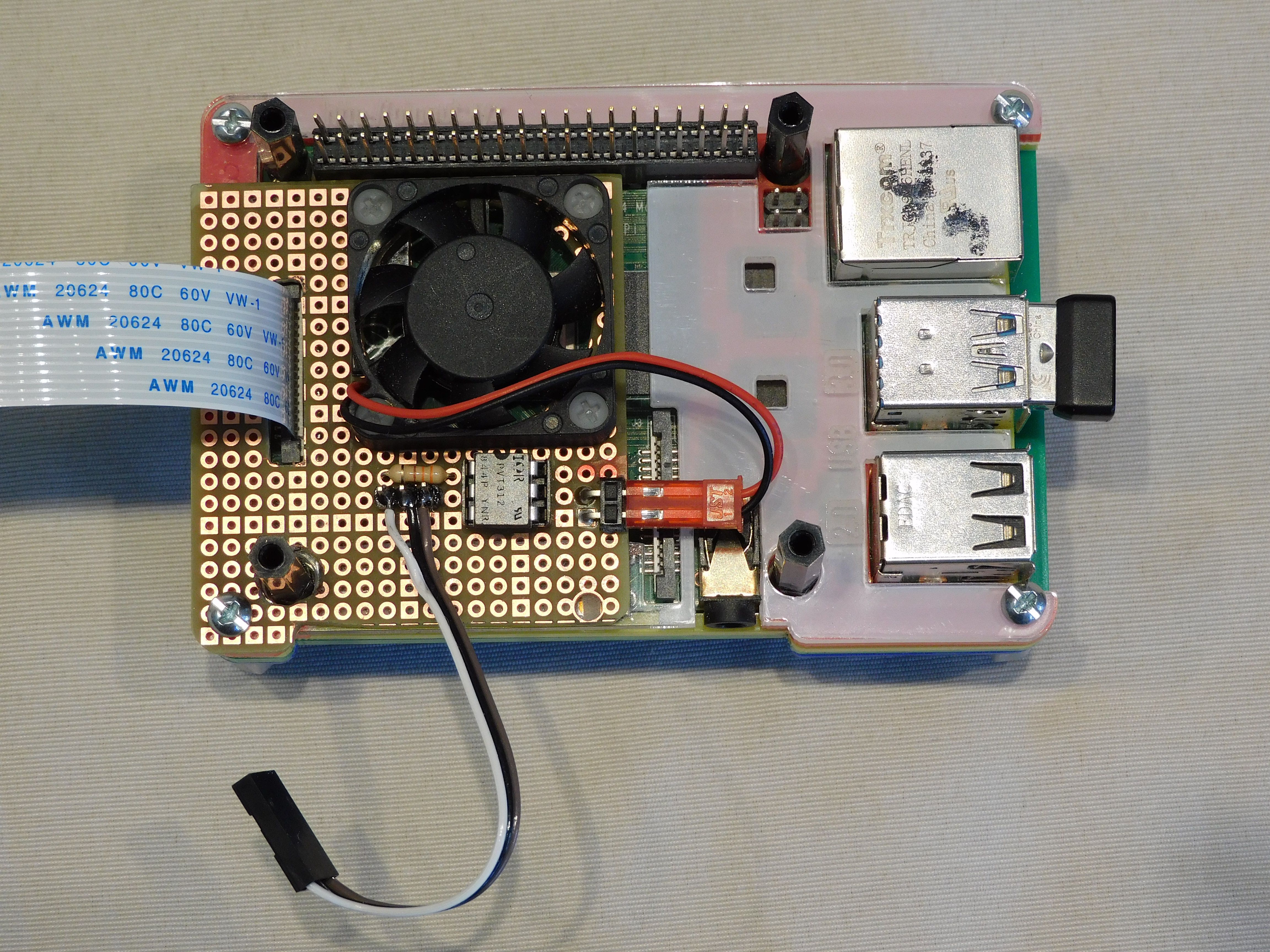 Fan version 2 mounted on Raspberry Pi