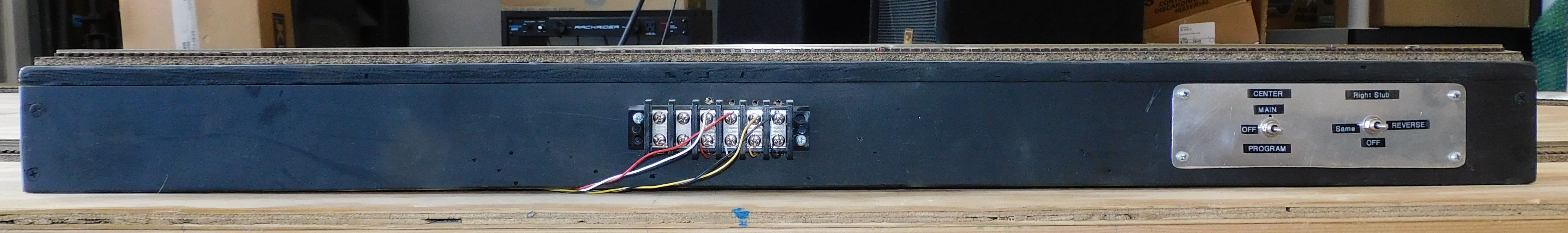 Test track with connector block and switches